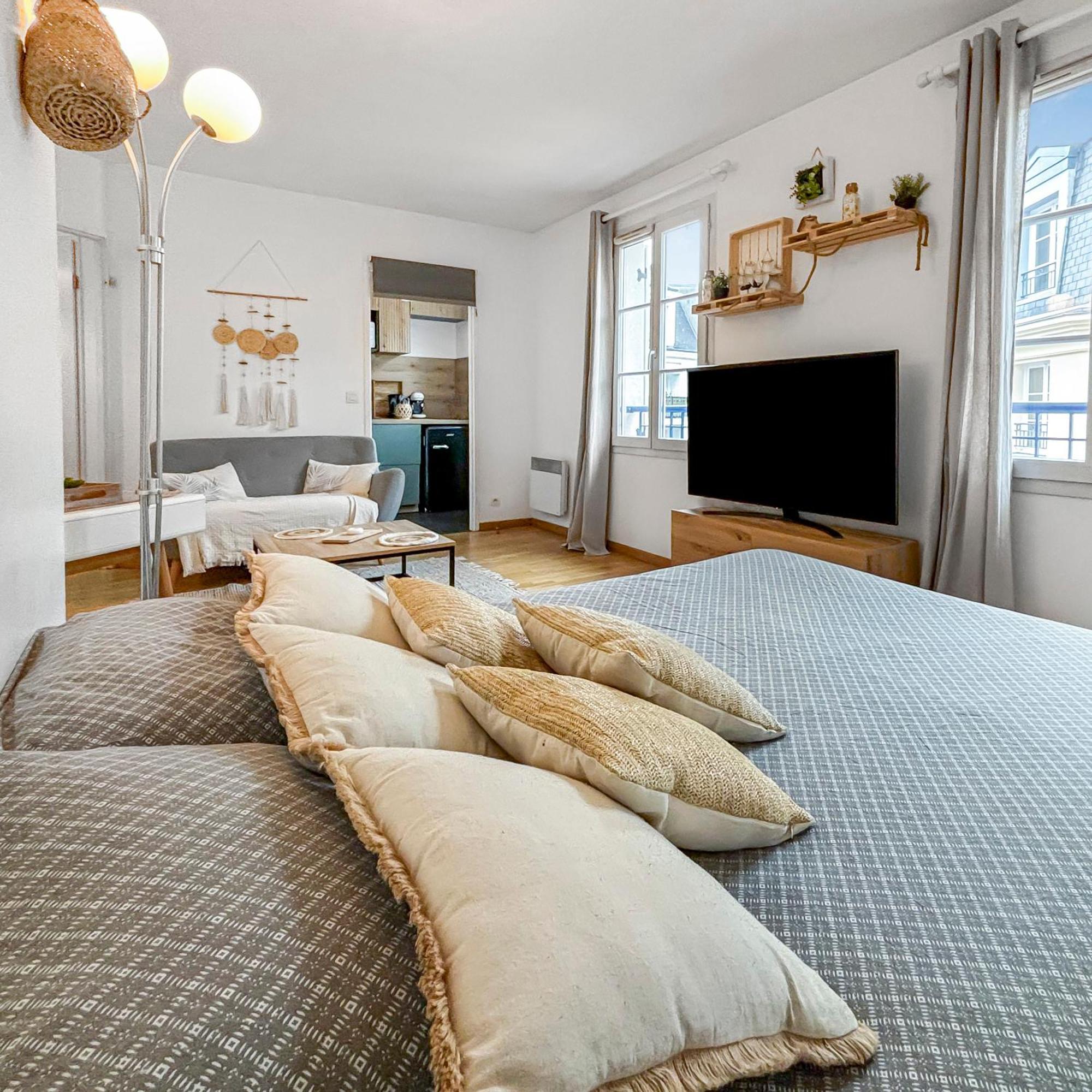 Studio Cosy Avec Smart Tv & Wi-Fi Льо Плеси-Робенсон Екстериор снимка