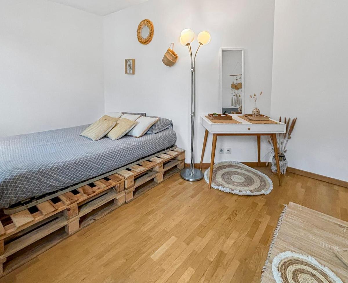 Studio Cosy Avec Smart Tv & Wi-Fi Льо Плеси-Робенсон Екстериор снимка
